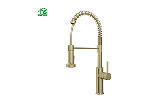 How to choose brass faucet and stainless steel kitchen faucet?