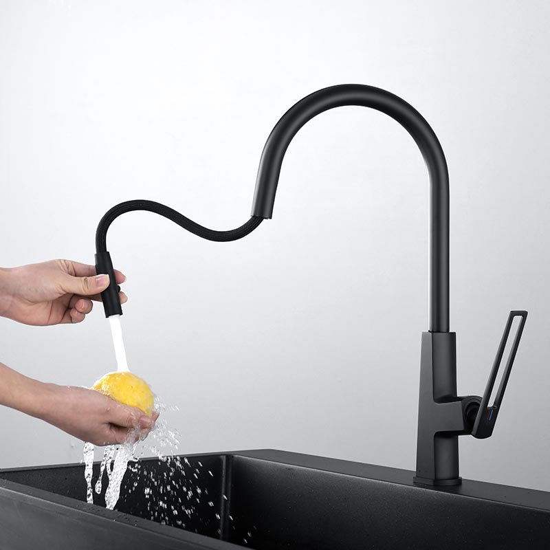 Wholesale Brass Pull Out Spray Matt Black Color Kitchen Faucet Hot Cold Water Tap C30 2001